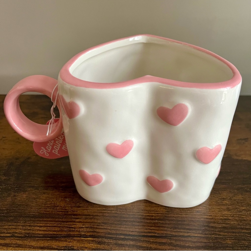 Valentine’s | Pink Heart Shaped Mug 🩷 - Picture 4 of 6